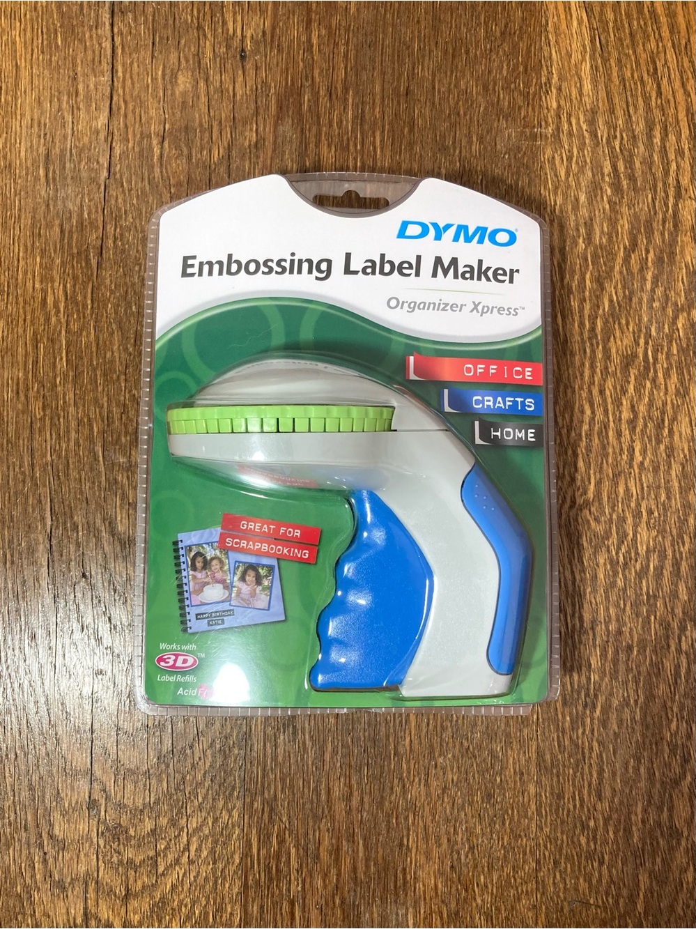 New DYMO Organizer Xpress Embossing Label Maker New